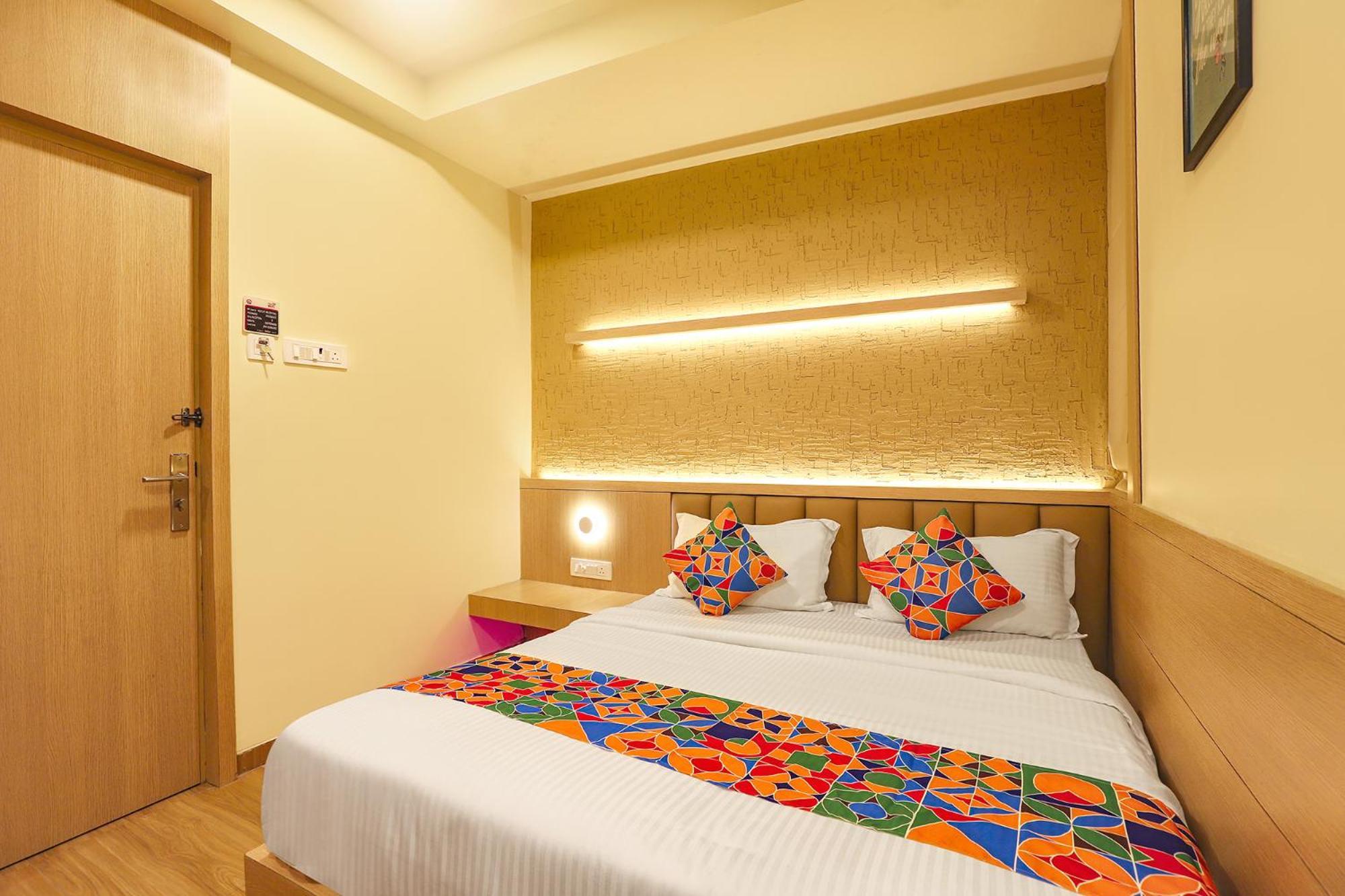 Fabhotel Nestlay Rooms High Court - Nr Parry'S Corner Chennai Zewnętrze zdjęcie